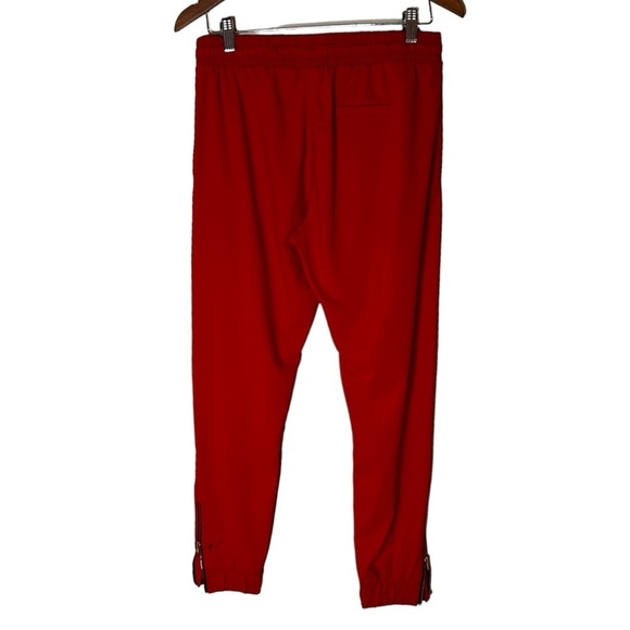 ZYIA Active Everywhere Red Ankle Zipper Jogger Pants- Medium - Picture 6 of 12